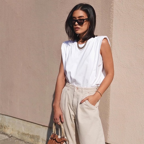 Cotton Padded Shoulders White Muscle Tee Shirt - Picture 7 of 15